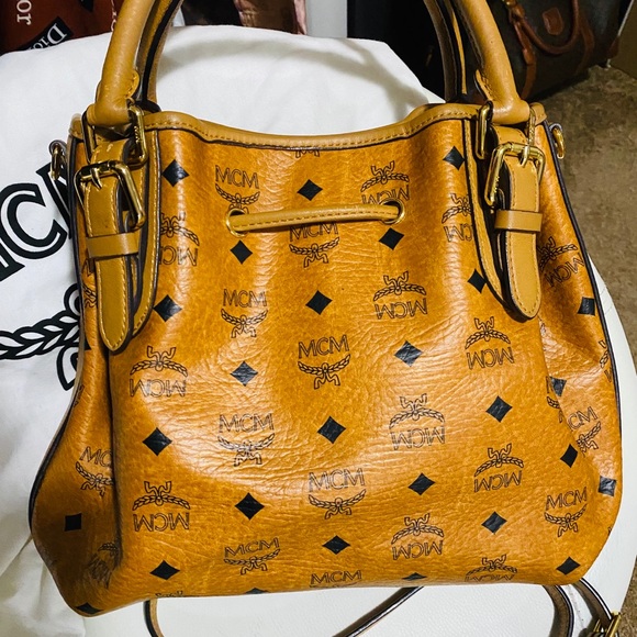 Pre-owned MCM Visetos Bucket Bag - Picture 3 of 7